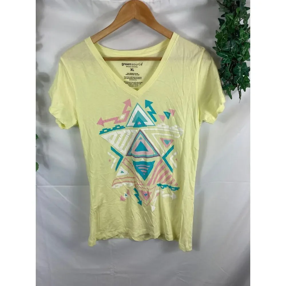 green source patterned tshirt
